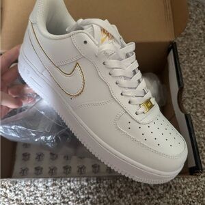 Nike Air Force 1 '07 Milk Coffee Sneakers